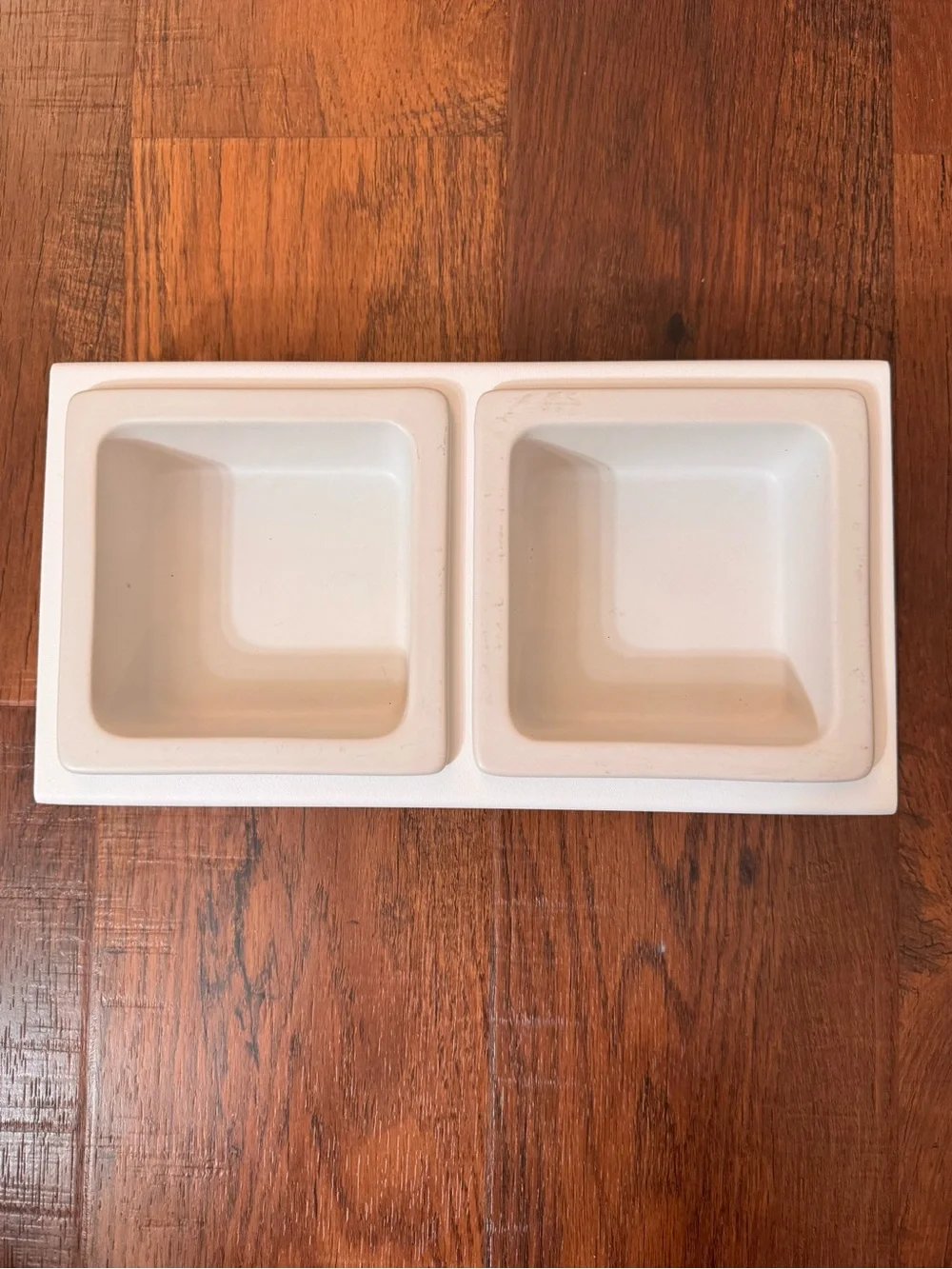 YAMAZAKI Dog/Cat Pet Food Bowl - Steel + Ceramic White
